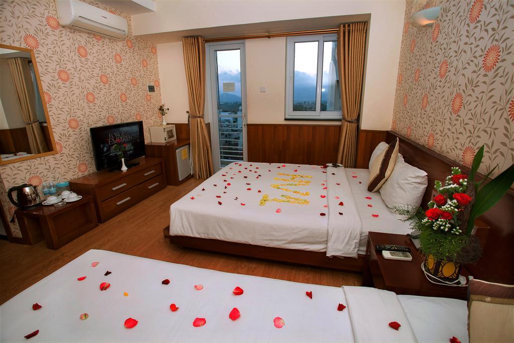 Golden Rain Hotel - Hoang Vu Nha Trang Room photo